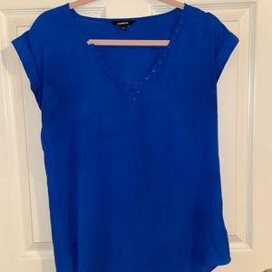 Express blue top with buttons